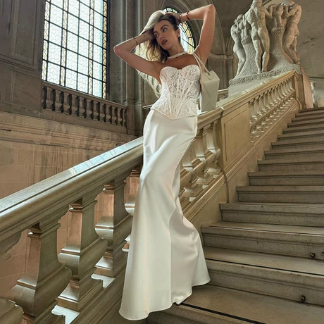 2025 new simple tube  6 top fishtail wedding dress slim tube top trailing princess French lace forest main wedding dress fairy