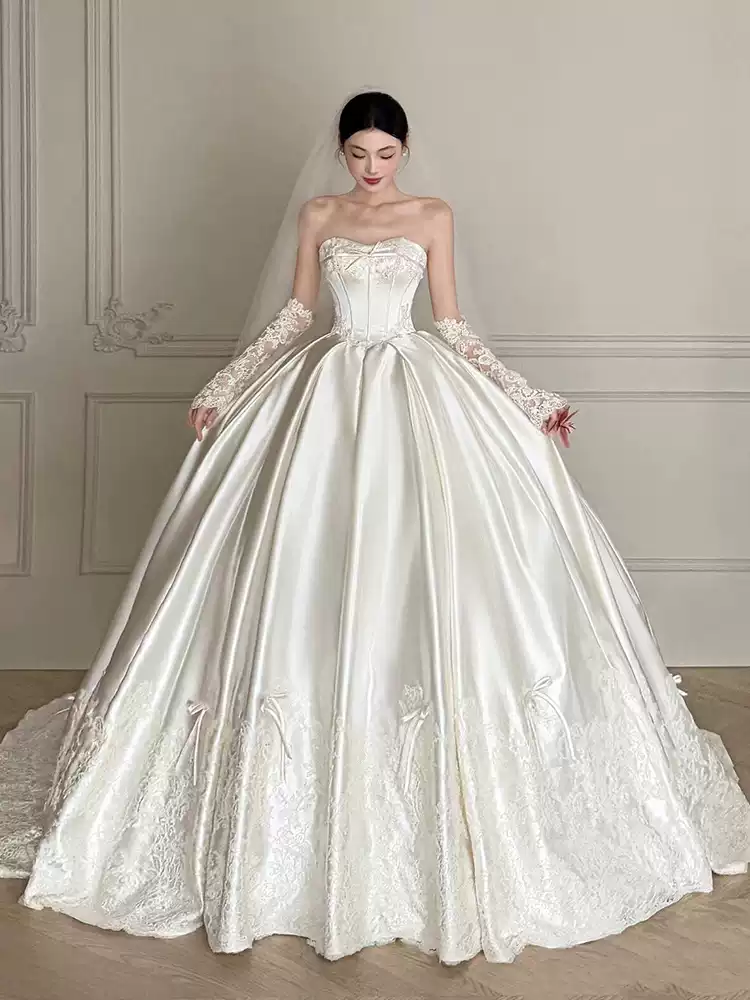 2025 new style tube 24 top wedding dress for small brides, main yarn, high-quality textured satin, beautiful, simple and light going out yarn