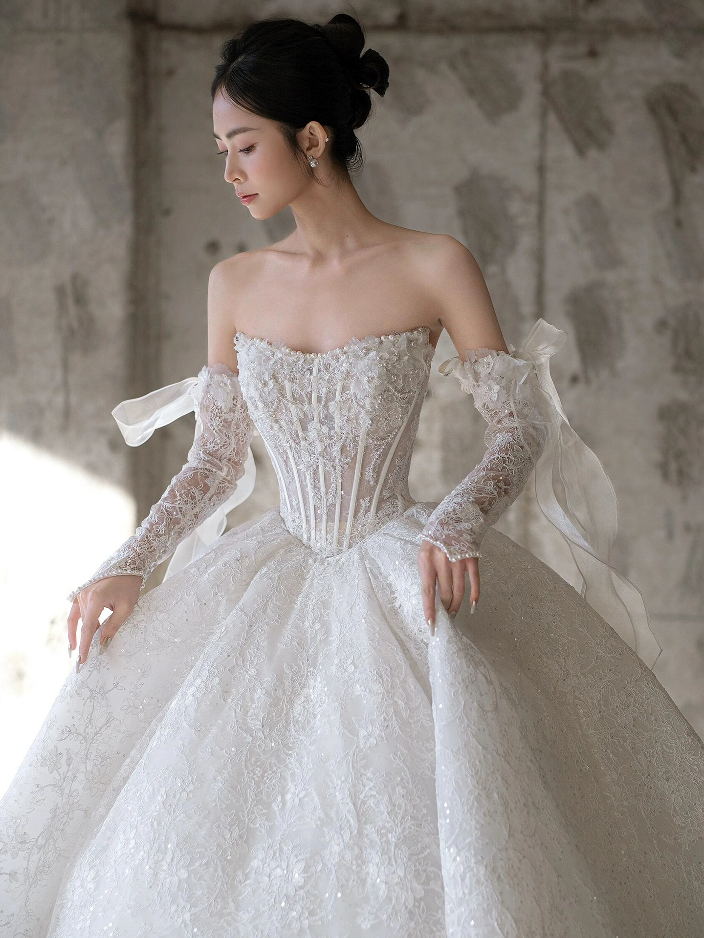 French 36 heavy-duty tube top wedding dress for brides 2025 new main yarn high-quality texture simple and light petite summer women
