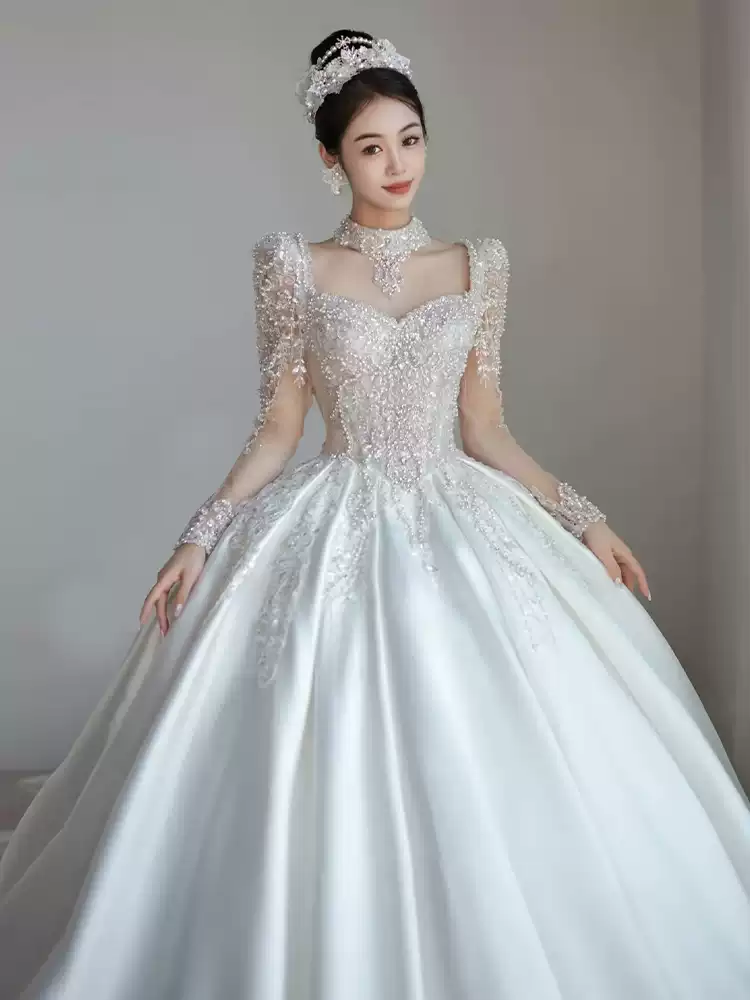 French satin 37 main wedding dress bride 2025 new long sleeve retro high-end texture on the run princess trailing out yarn