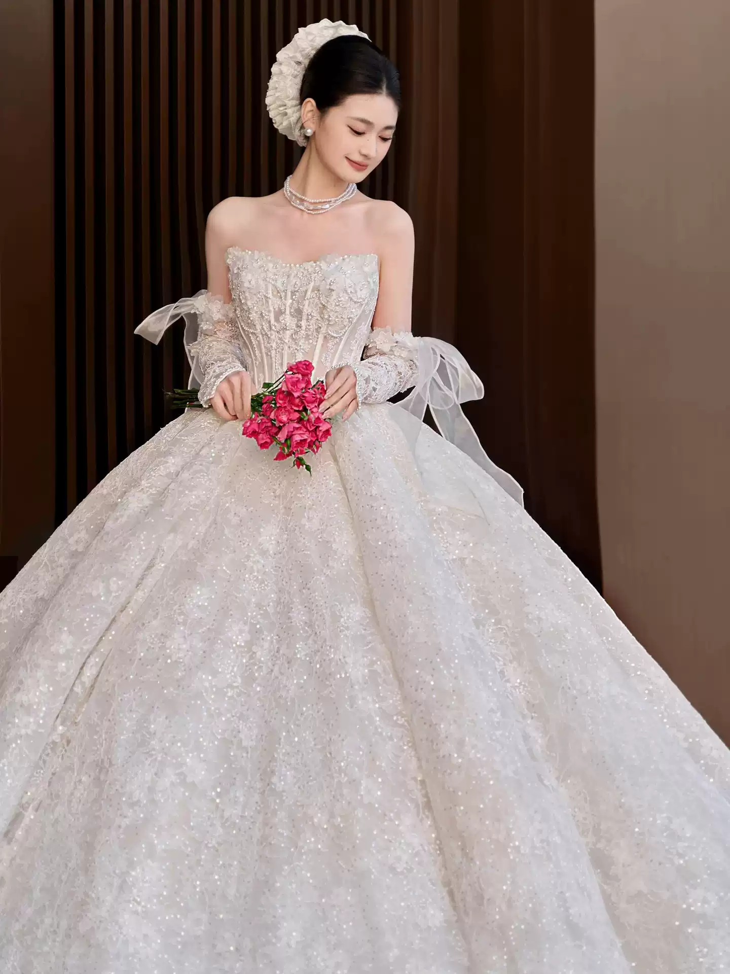 Wedding 50 dress 2025 new main yarn high-quality texture French tube top bride petite simple light go out yarn summer
