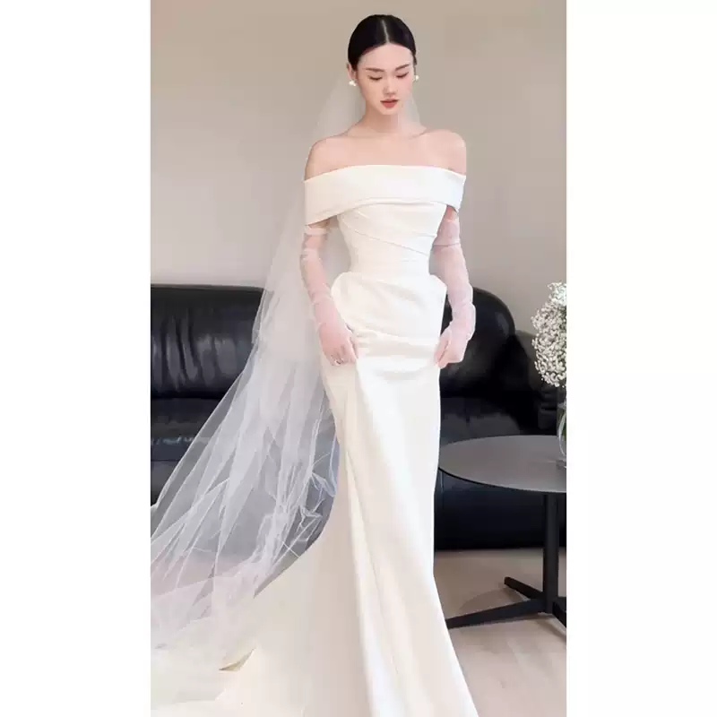 French 69 one-shoulder light wedding dress for brides 2025 new satin simple fishtail high-end engagement wedding reception dress