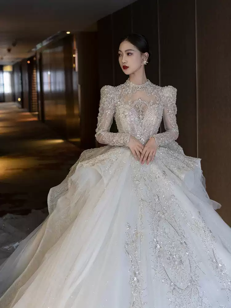 Long-sleeved 85 wedding dress 2025 new bride main yarn light luxury high-end heavy-duty high-quality texture French welcome yarn small