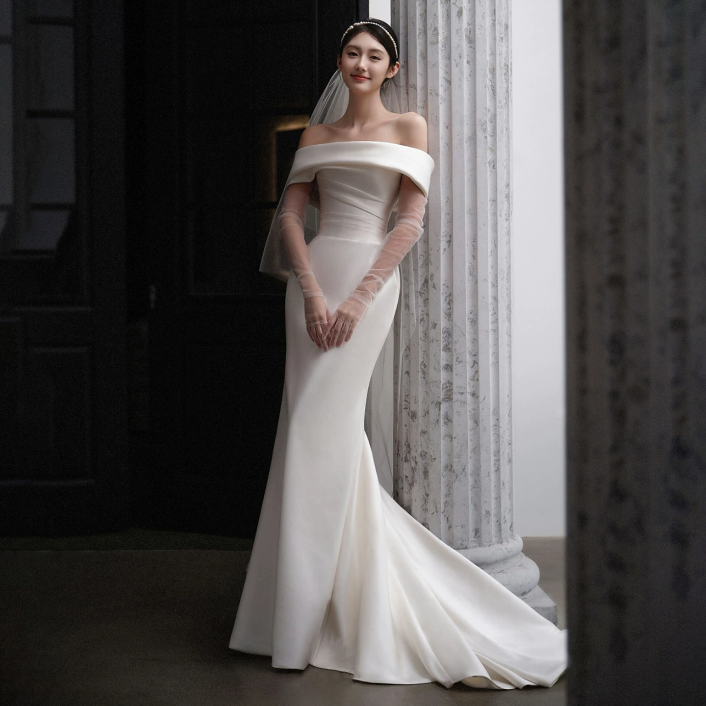 One-shoulder 96 simple and light wedding dress for brides 2025 new main yarn high-end French satin petite fishtail skirt