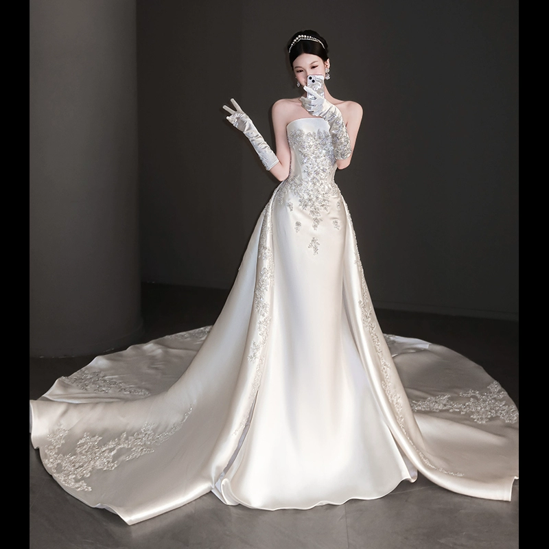 2025 new style 101 bridal French style mermaid wedding dress with long train and high-end main yarn summer