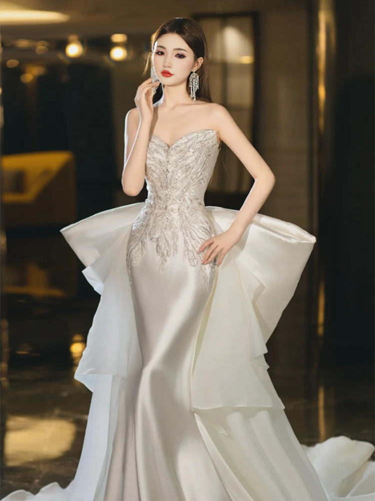 "Swaying Shadows" 112 Mermaid Wedding Dress, 2025 Autumn/Winter New Style, High-End Satin Strapless Dress for Petite Women.