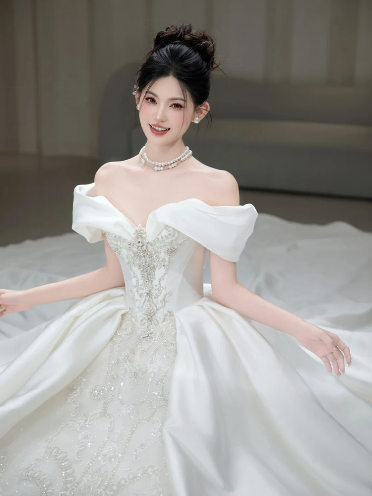 2025 New Blue 131 Wedding Dress for Petite Brides - French Retro Court Style, High-End Indulgence